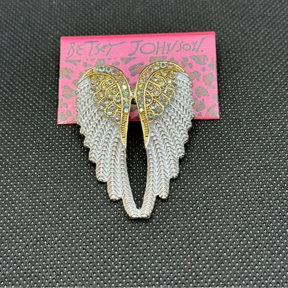 BROOCH! Betsey Johnson Angel Wing Brooch w/ AB Gemstones BNWT - Picture 6 of 6